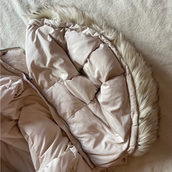 Zara Cream Puffer Jacket with Detachable Hood - Picture 4 of 10